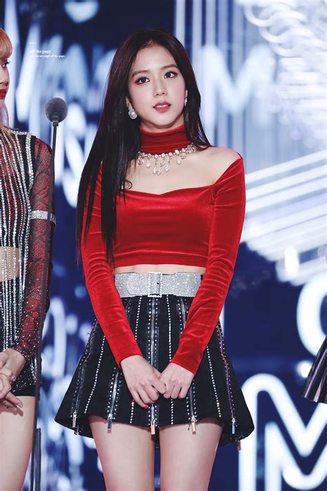 blackpink jisoo dresses.